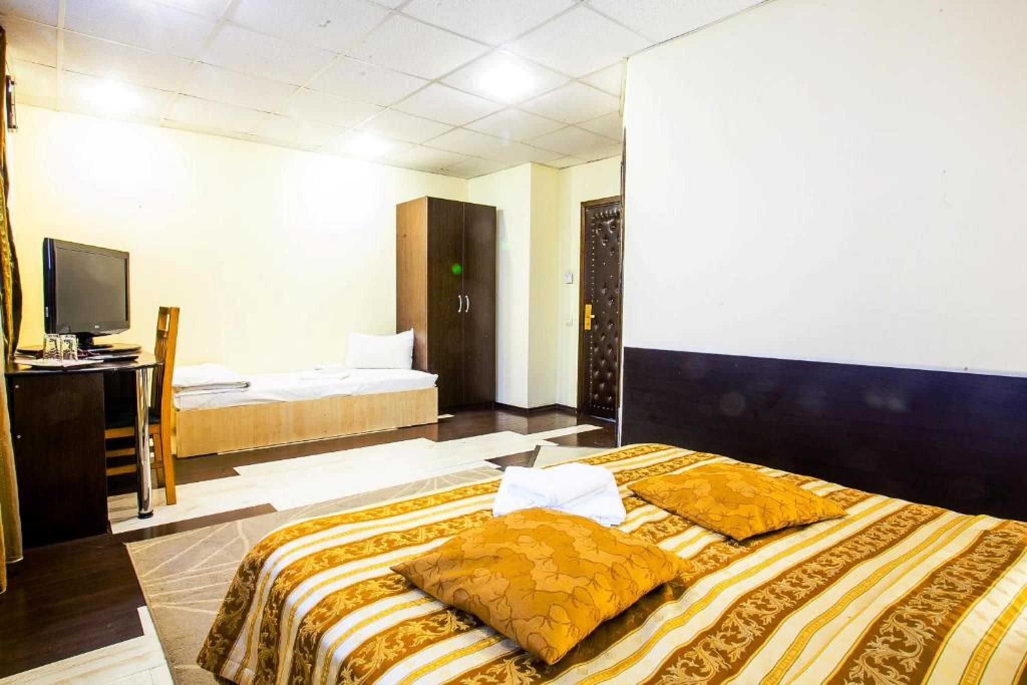Hotel Charter オトペニ エクステリア 写真