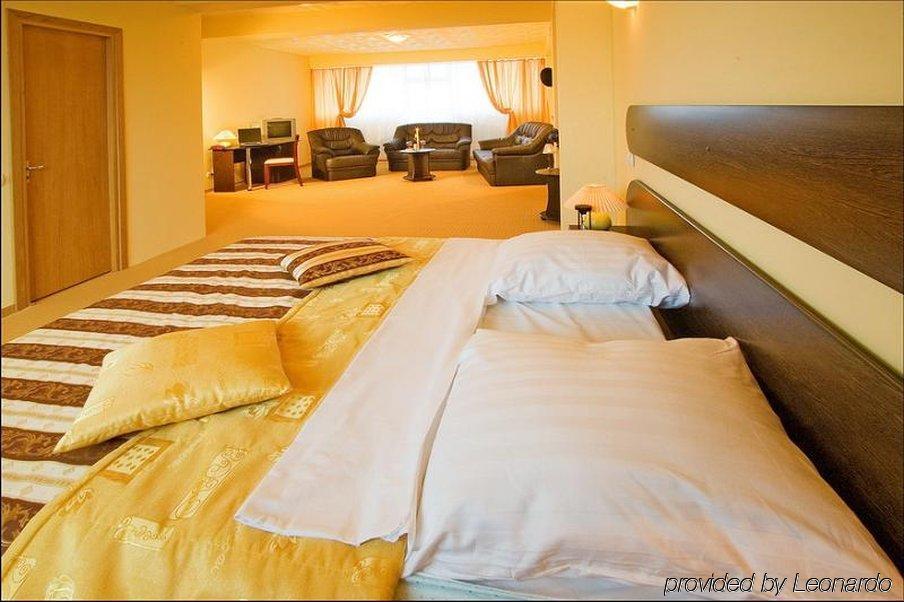 Hotel Charter オトペニ 部屋 写真